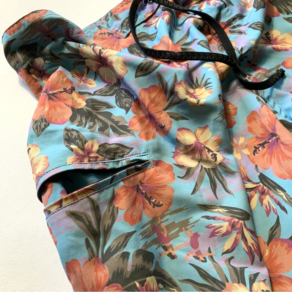 Brooklyn Cloth Multicolor Floral Boardshorts Men’s 34 – Stretch Swim Shorts - Picture 8 of 13